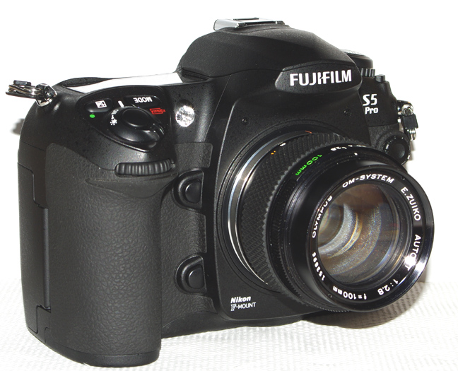 Olympus Nikon 9