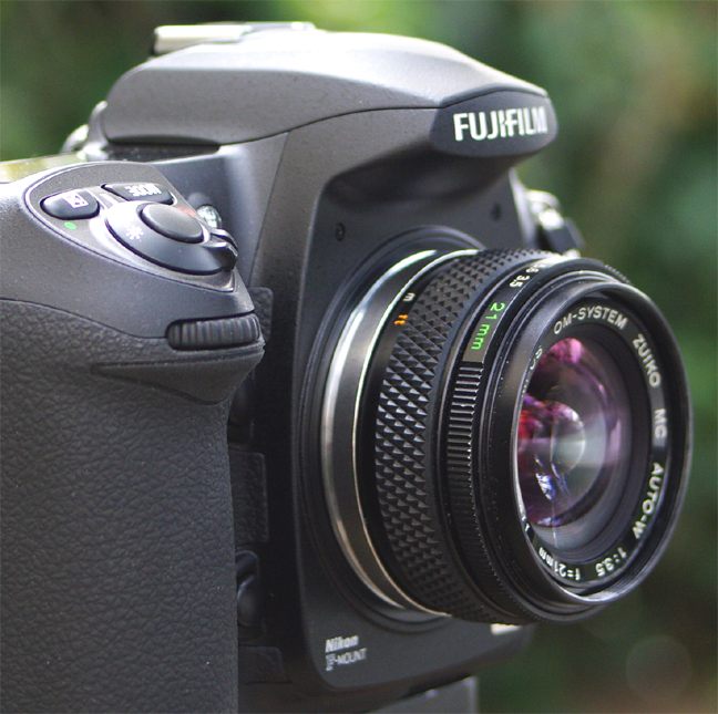 Zuiko Nikon 12