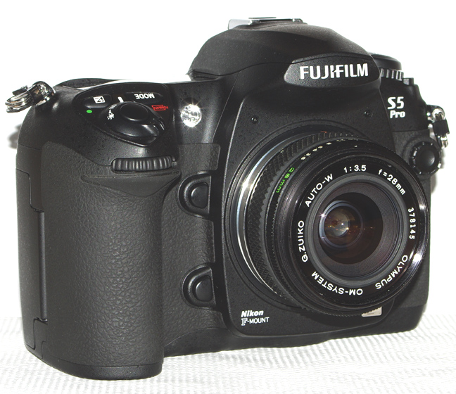 Olympus Nikon 11