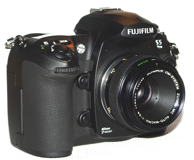 Olympus Nikon 9