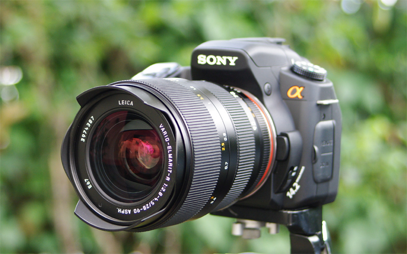 Vario-Elmarit-R 1:2.8-4.5/28-90_ASPH on Sony